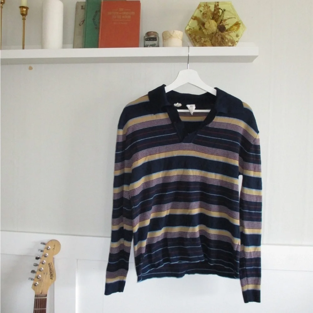 Striped V-Neck Sweater - Picture 2 of 3